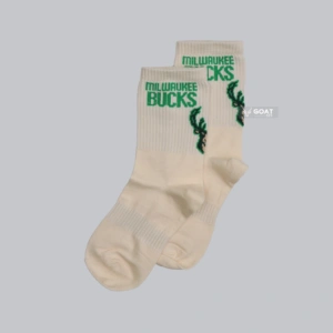 خانه 75 جوراب ساق بلند کرم رنگ، طرح Milwaukee Bucks.